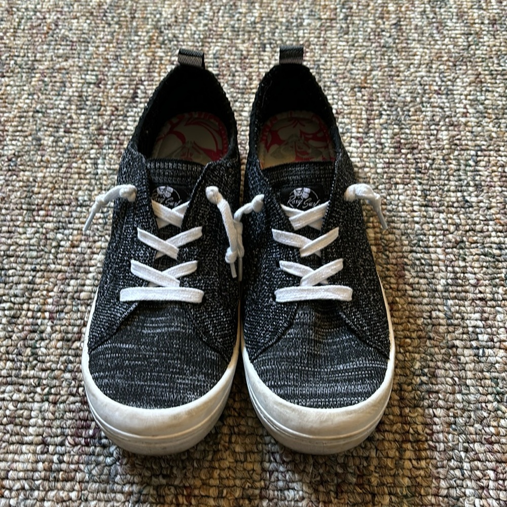 Roxy slip on shoes